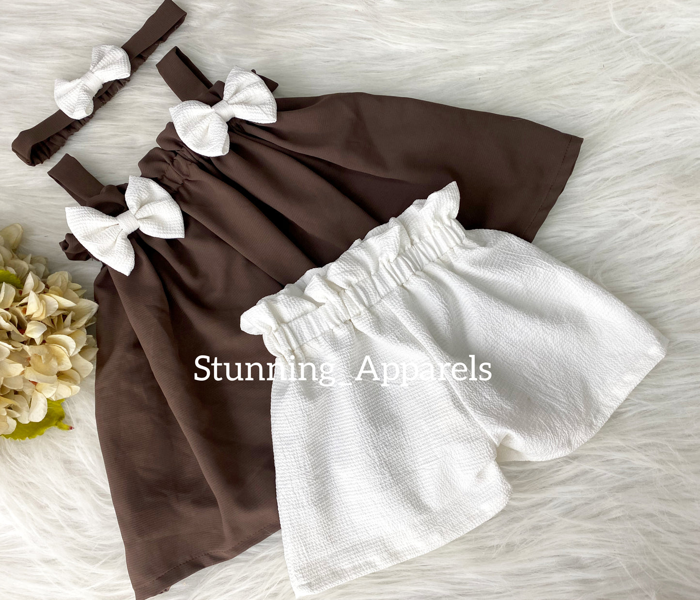 Cute Umbrella Brown Top With White Short Pant Two Piece Casual Dress