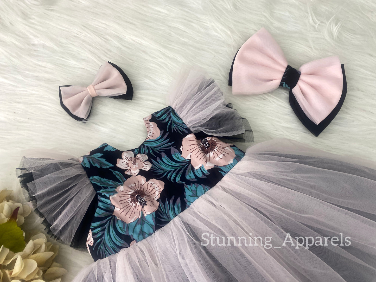 Cute Flower Printed With Peach and Black Combination Casual Dress