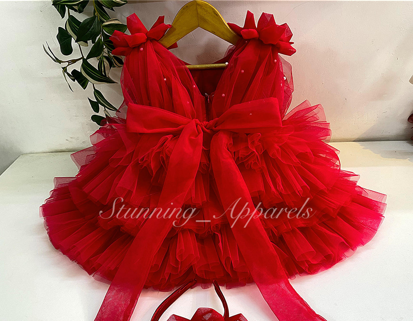 Shoulder Flower Work Layered Red Dress