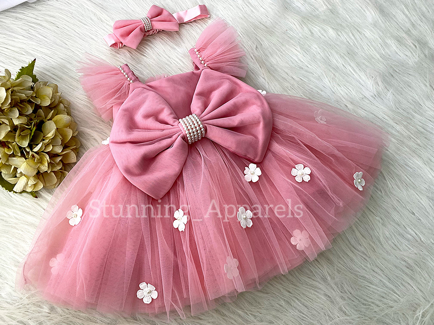 White Flower Work Strapped Sleeves Peach Frock