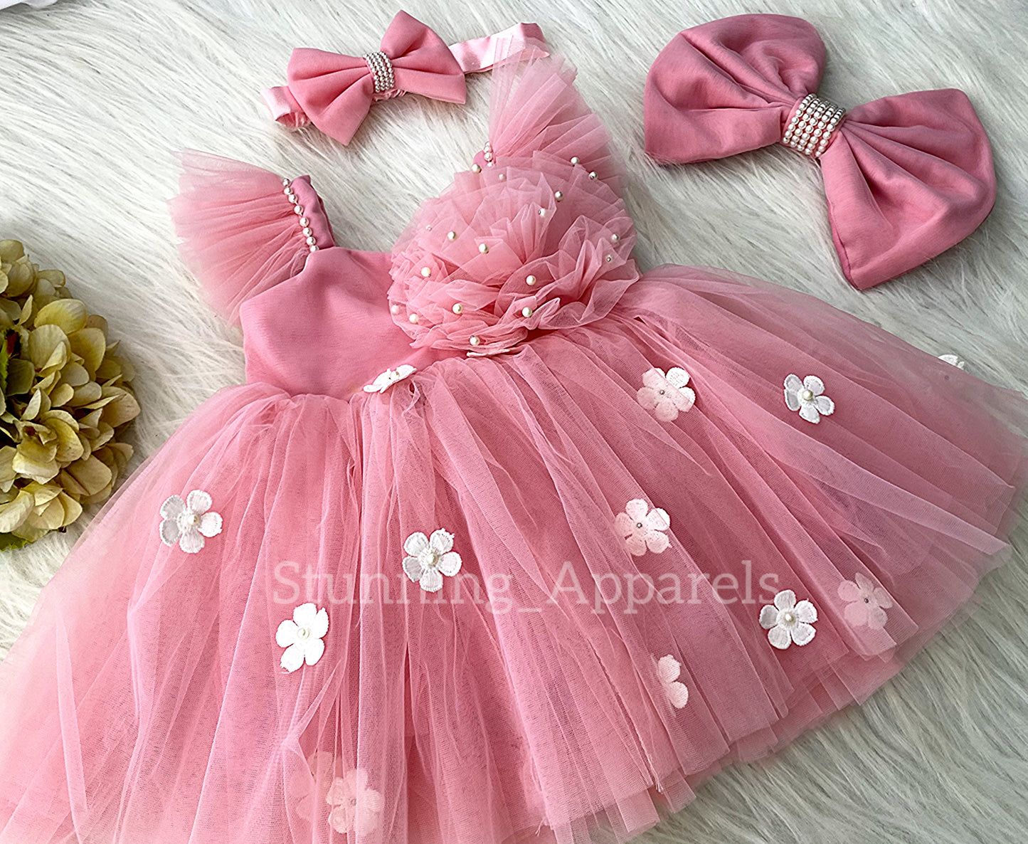 White Flower Work Strapped Sleeves Peach Frock